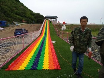 滨州彩虹娱乐滑道